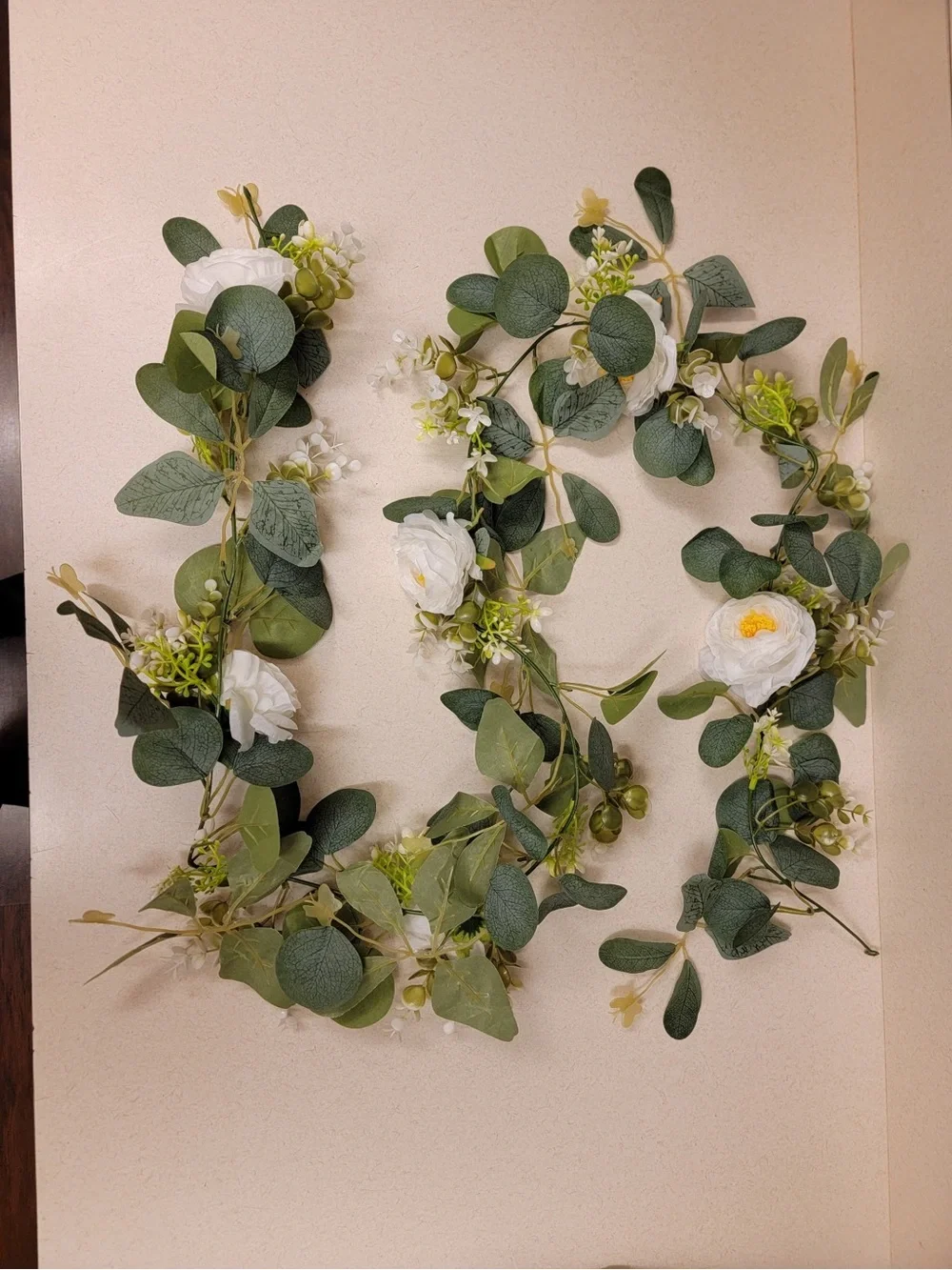 Artificial Eucalyptus and White Rose Garland - Green & White - 6 Foot